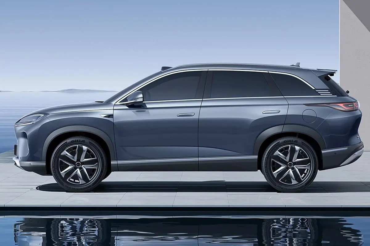 BYD Sealion 7 13