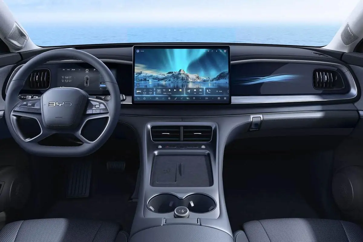 BYD Sealion 7 15